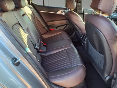 2022 Genesis G70 2.0T