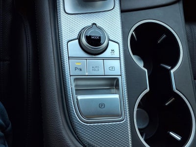 2022 Genesis G70 2.0T