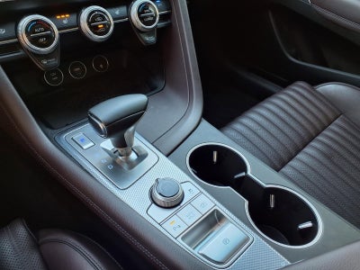 2022 Genesis G70 2.0T