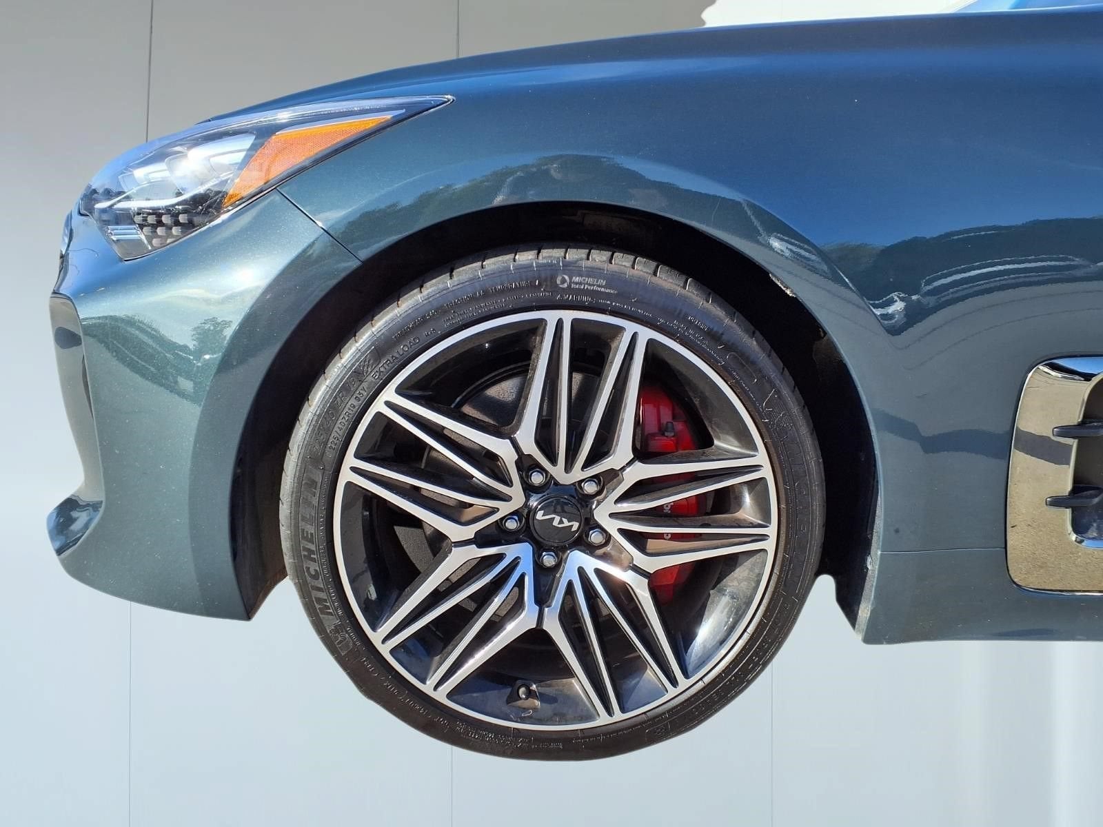 2022 Kia Stinger GT2