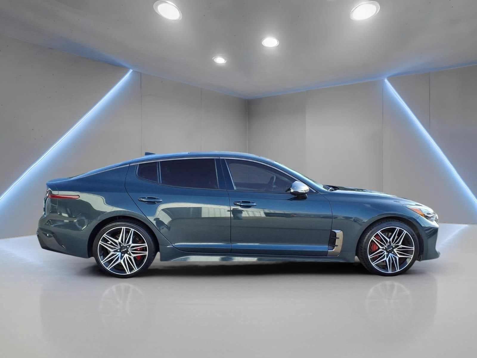 2022 Kia Stinger GT2