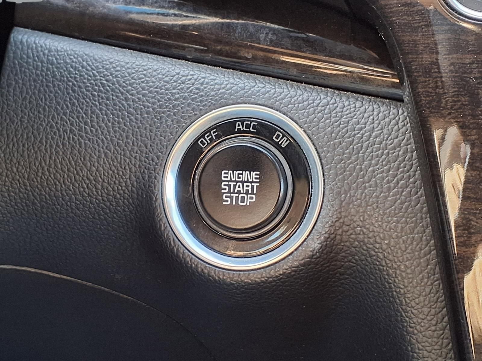 2016 Kia Cadenza Premium