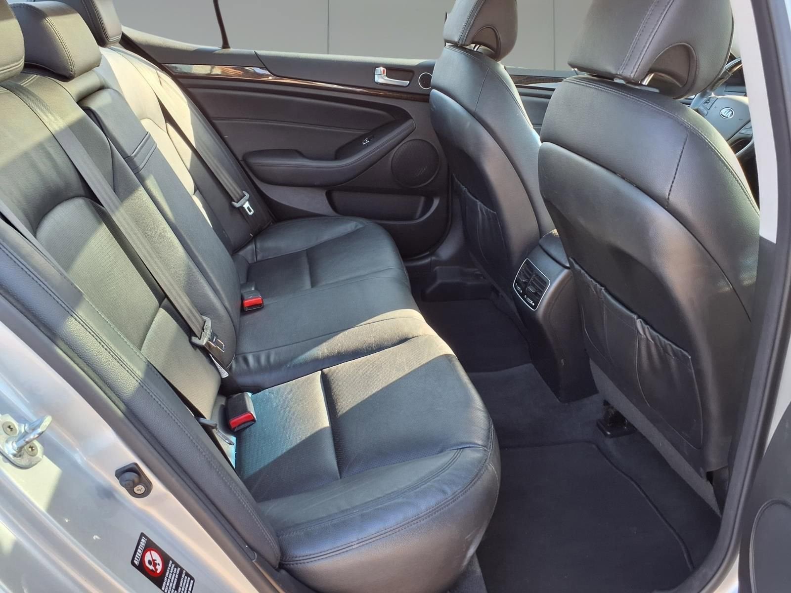 2016 Kia Cadenza Premium