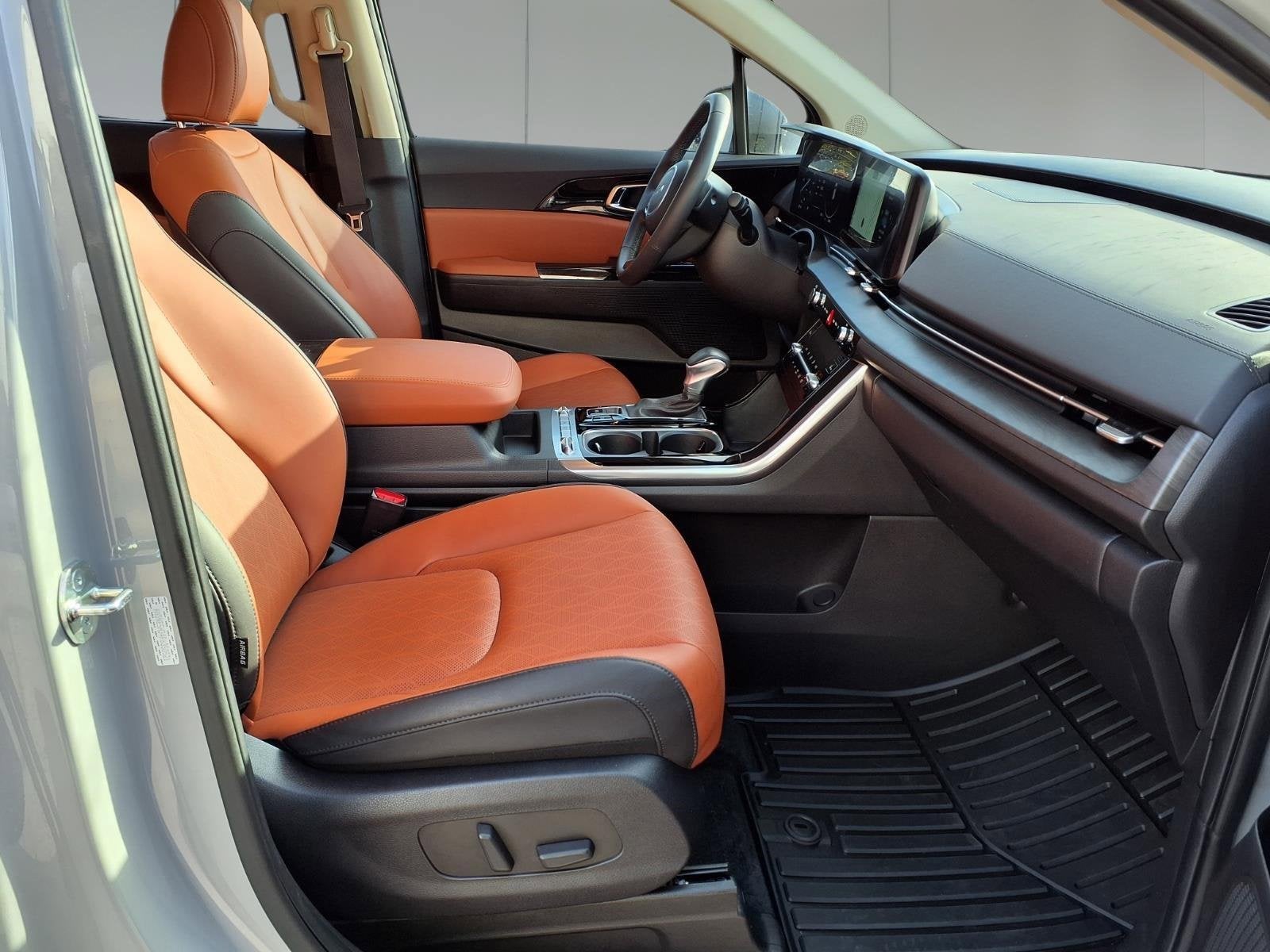 2024 Kia Carnival SX