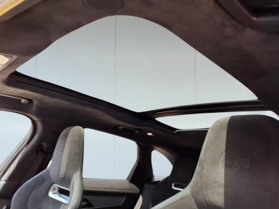 2023 Jaguar F-PACE SVR