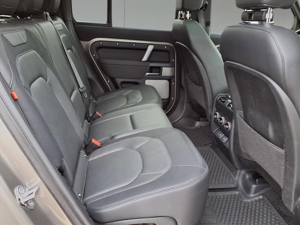 2023 Land Rover Defender X-Dynamic SE