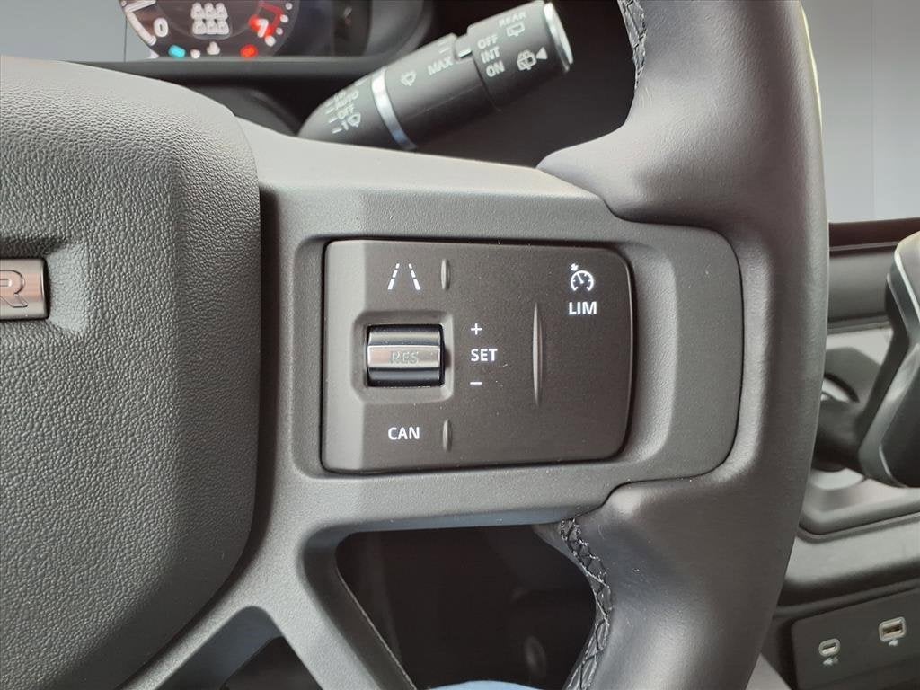 2023 Land Rover Defender X-Dynamic SE