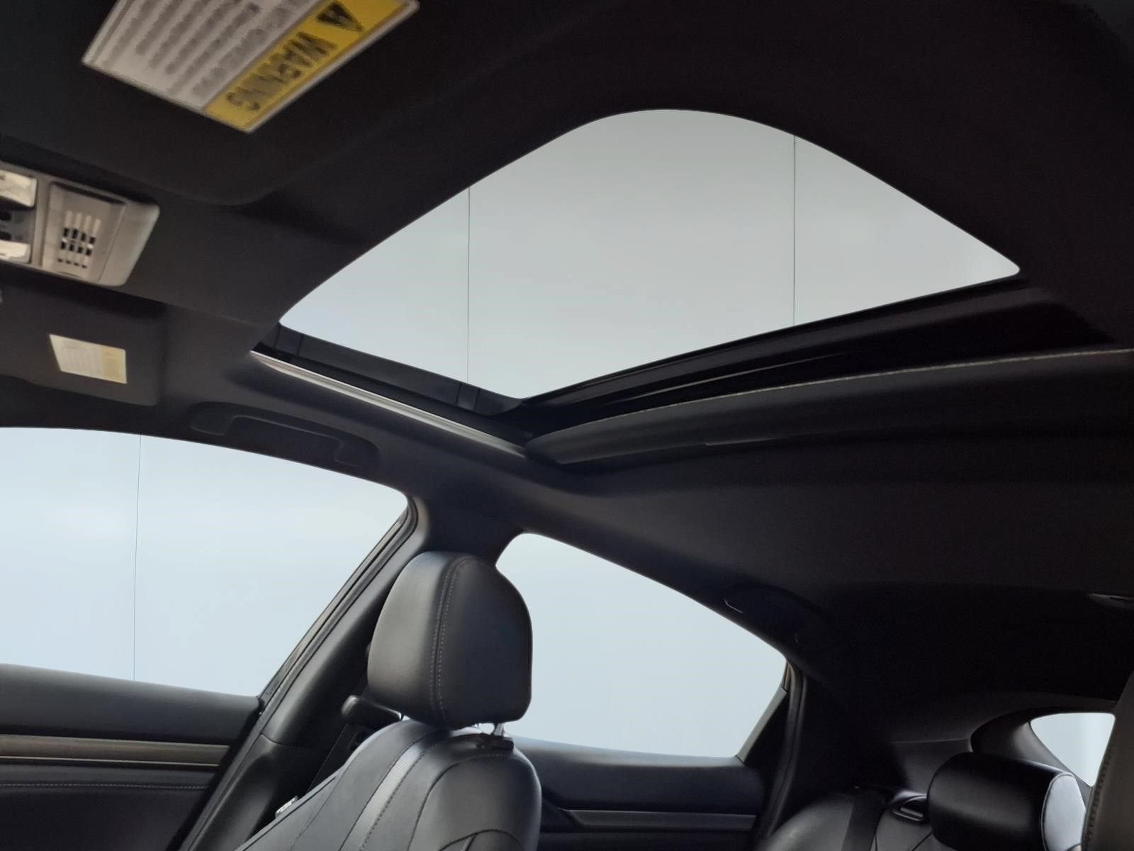 2017 Honda Civic Hatchback EX-L Navi