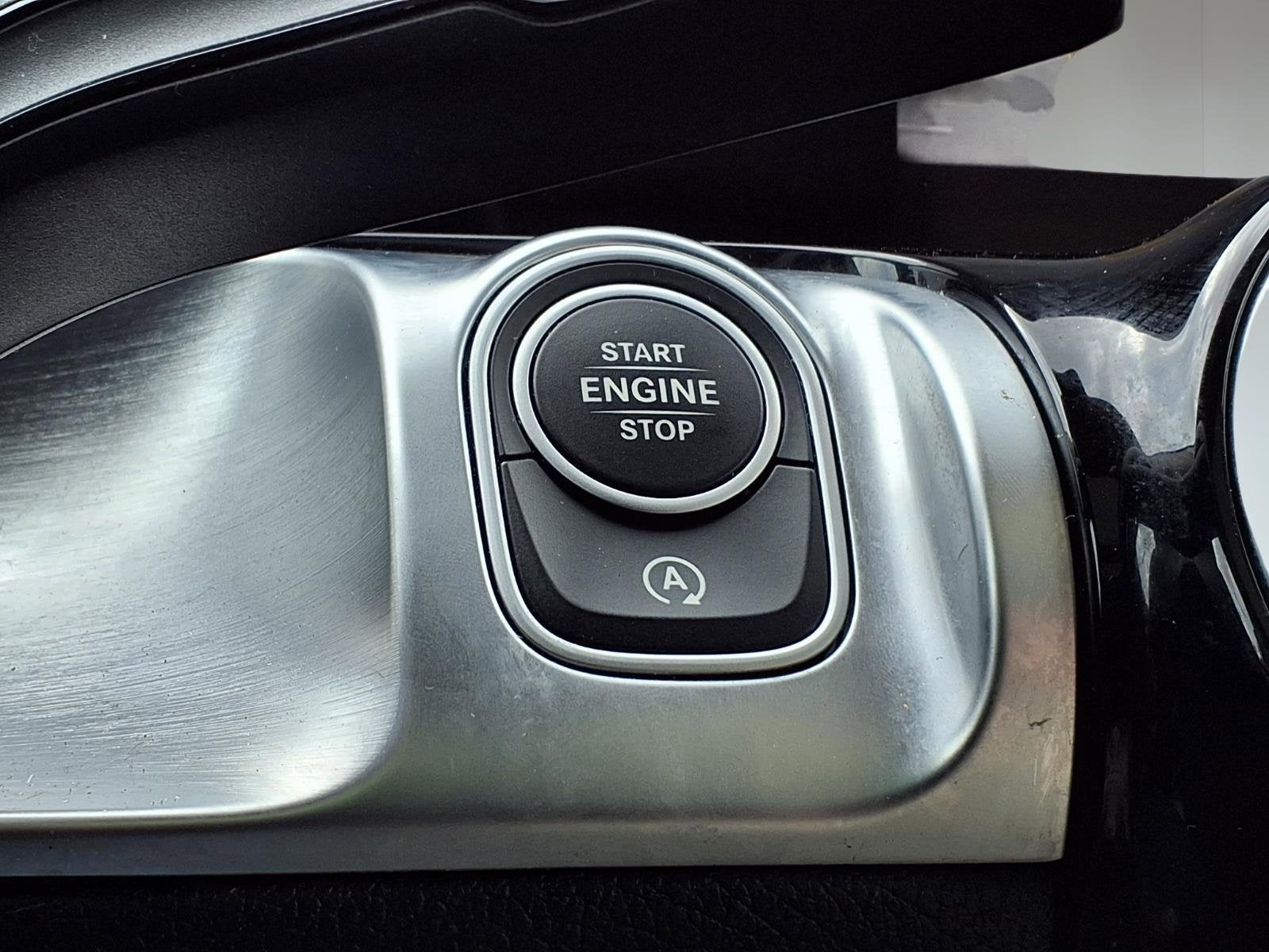 2023 Mercedes-Benz GLB GLB 250