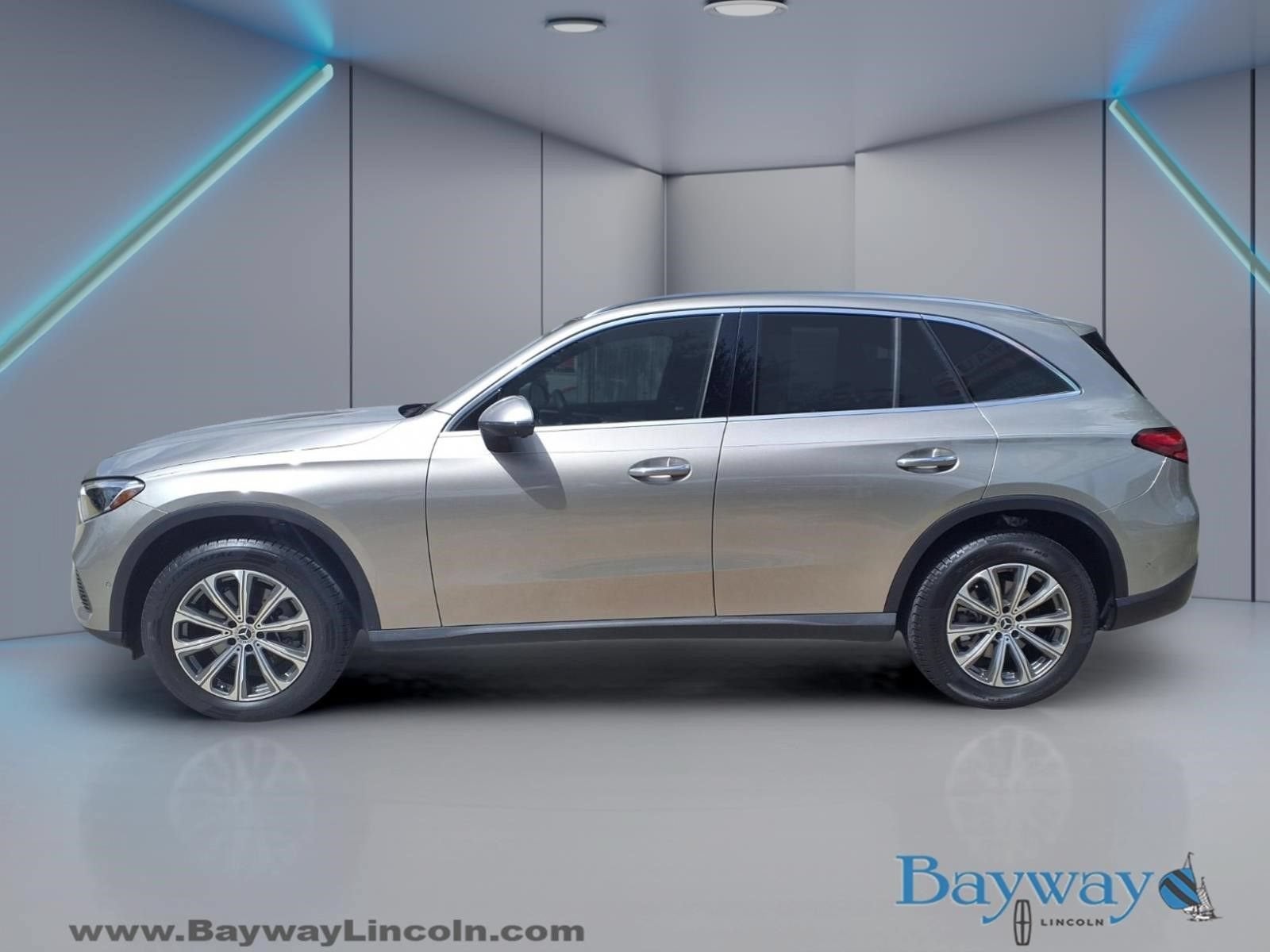 2024 Mercedes-Benz GLC GLC 300