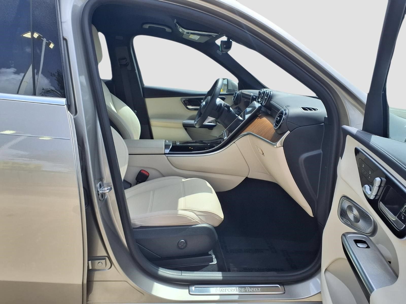 2024 Mercedes-Benz GLC GLC 300