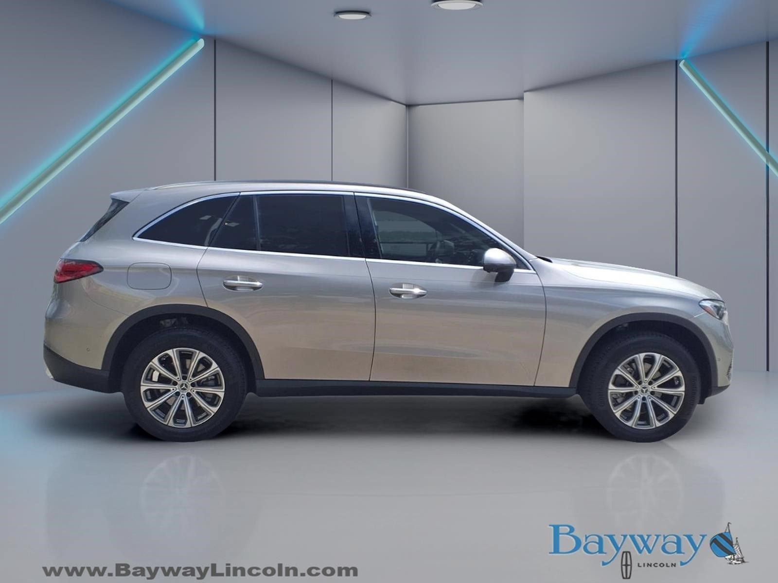 2024 Mercedes-Benz GLC GLC 300