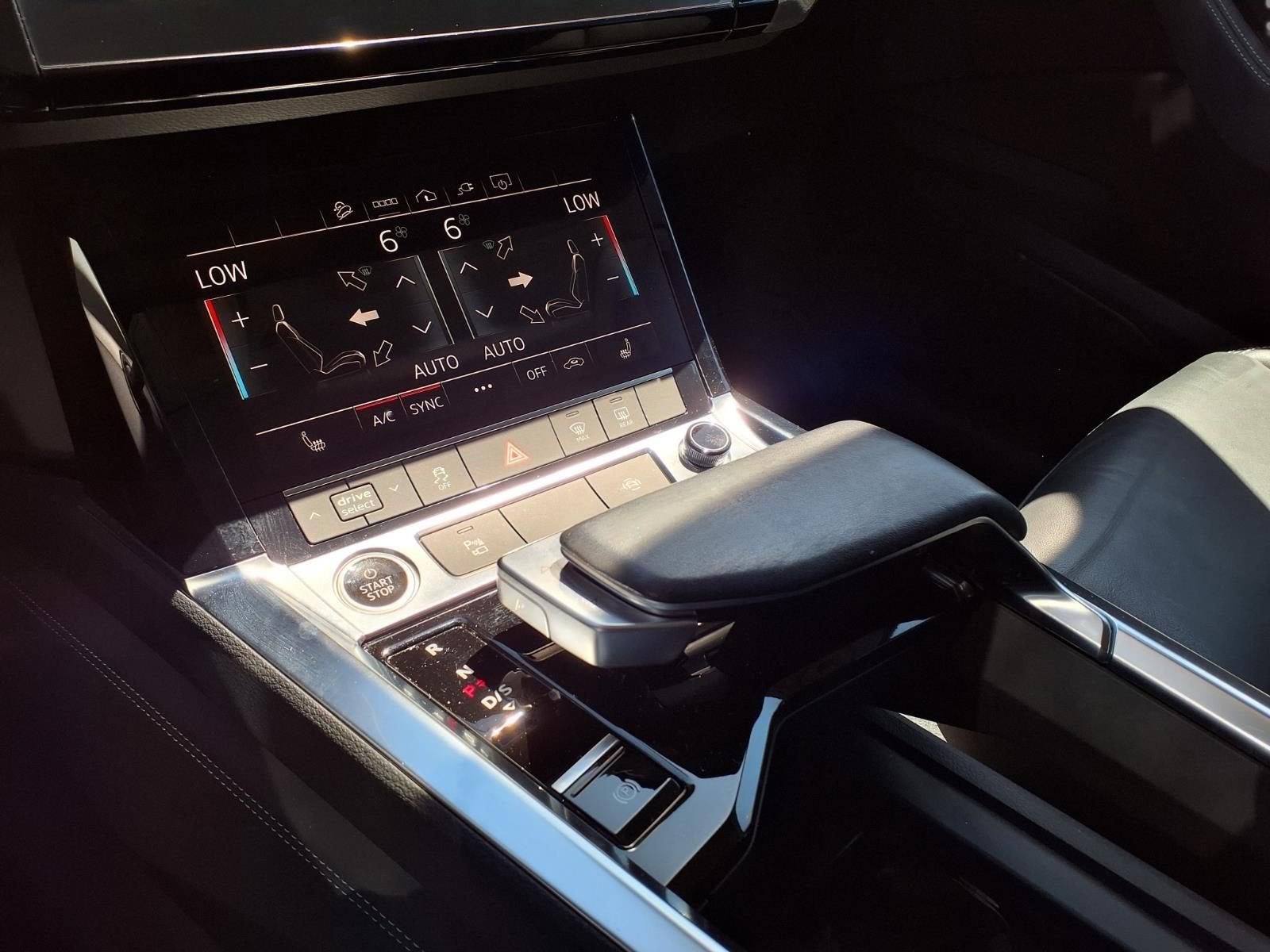 2021 Audi e-tron Premium