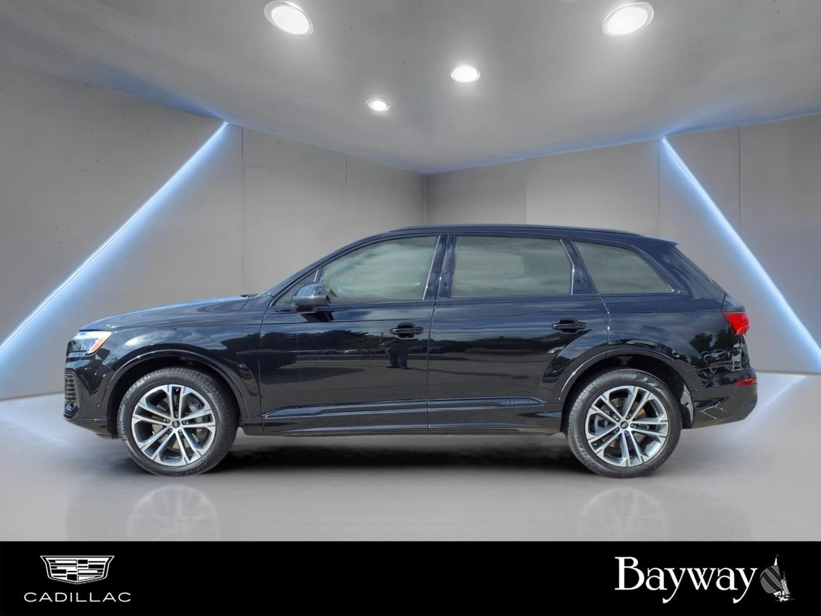 2025 Audi Q7 Premium Plus