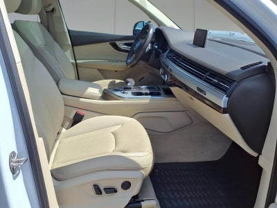 2019 Audi Q7 Premium Plus