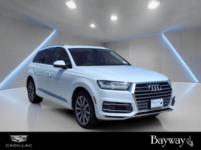 2019 Audi Q7 Premium Plus