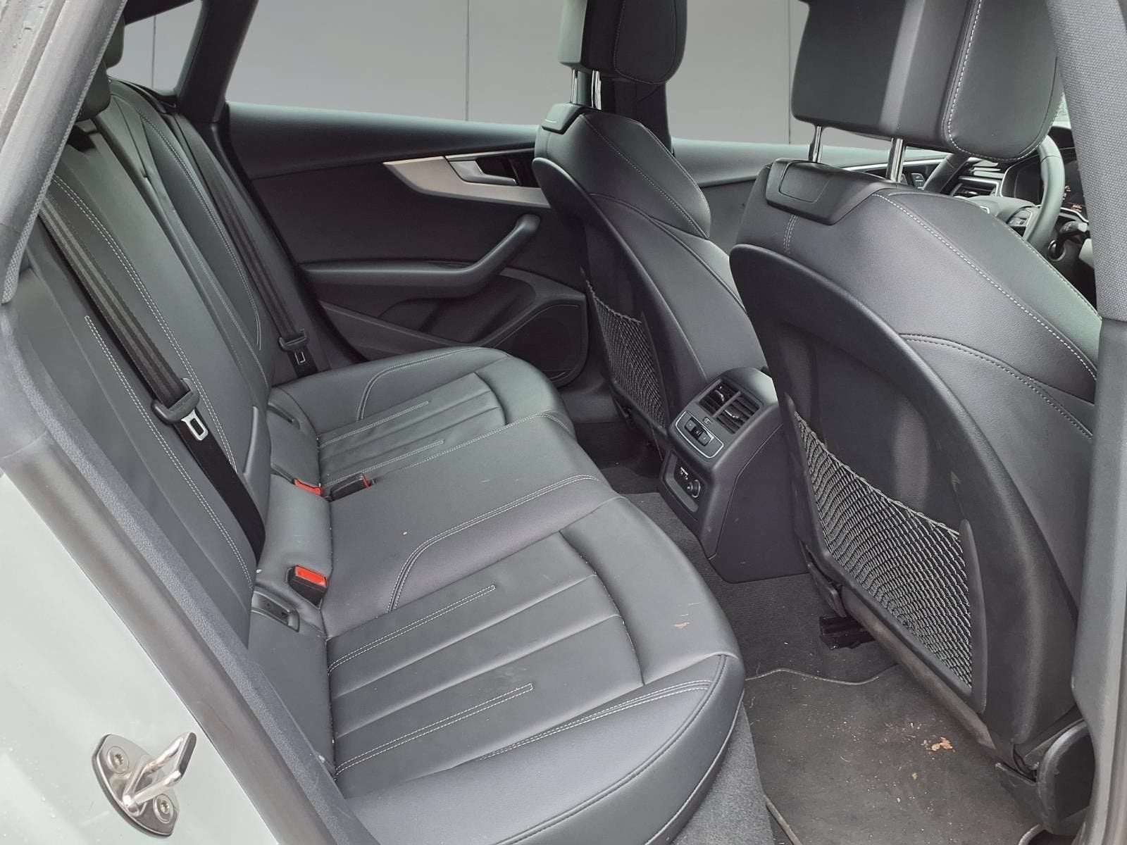 2025 Audi A5 Sportback S line Premium