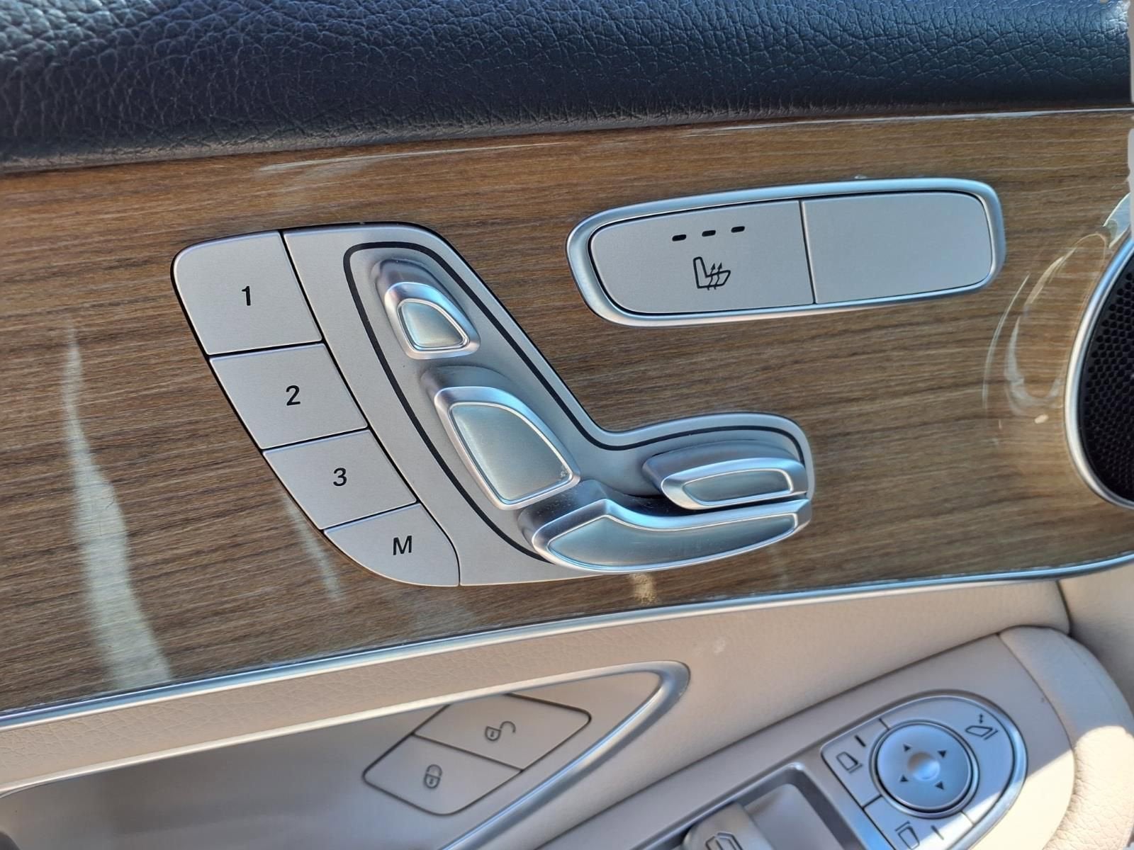 2019 Mercedes-Benz GLC GLC 300