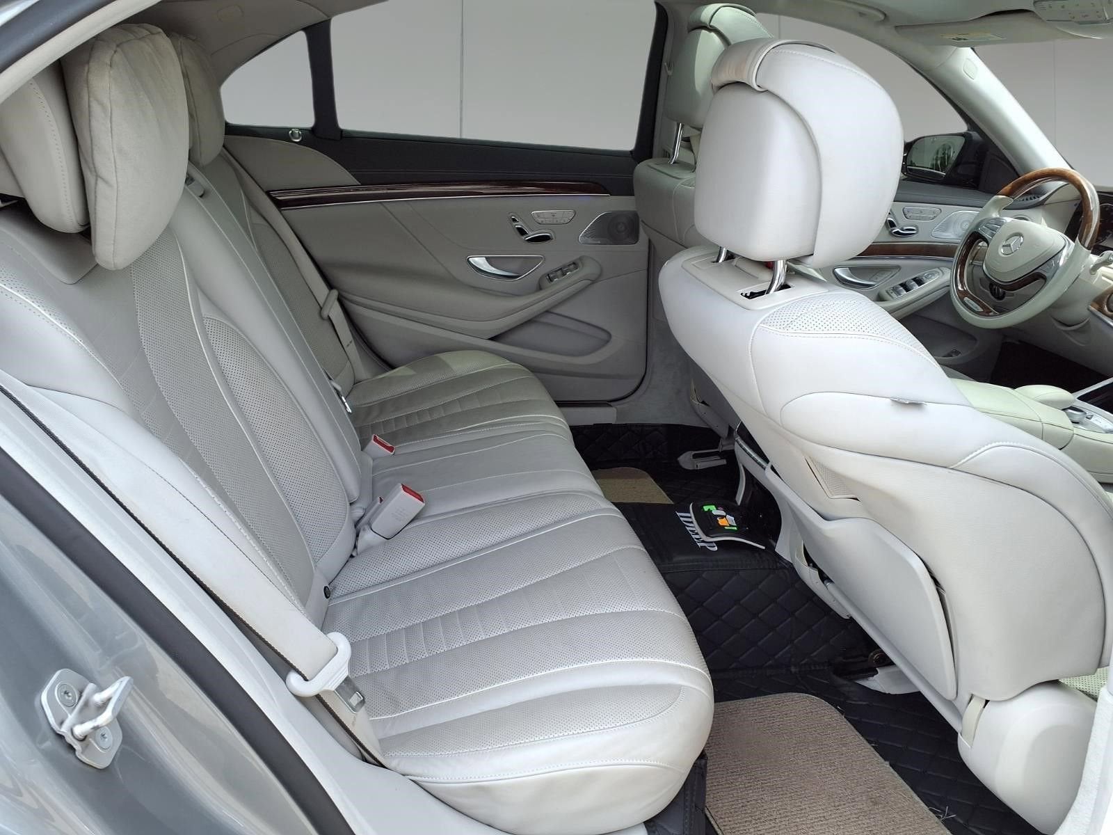 2014 Mercedes-Benz S-Class S 550