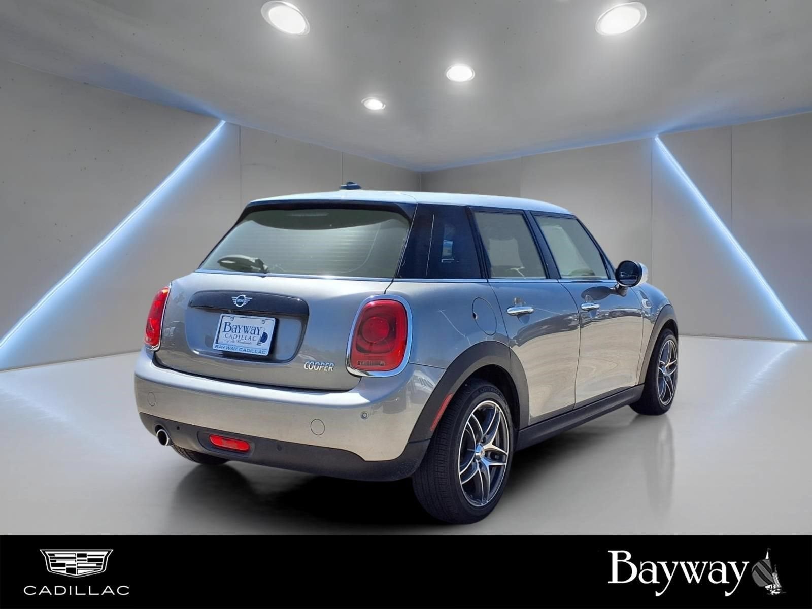 2019 MINI Hardtop 4 Door Cooper
