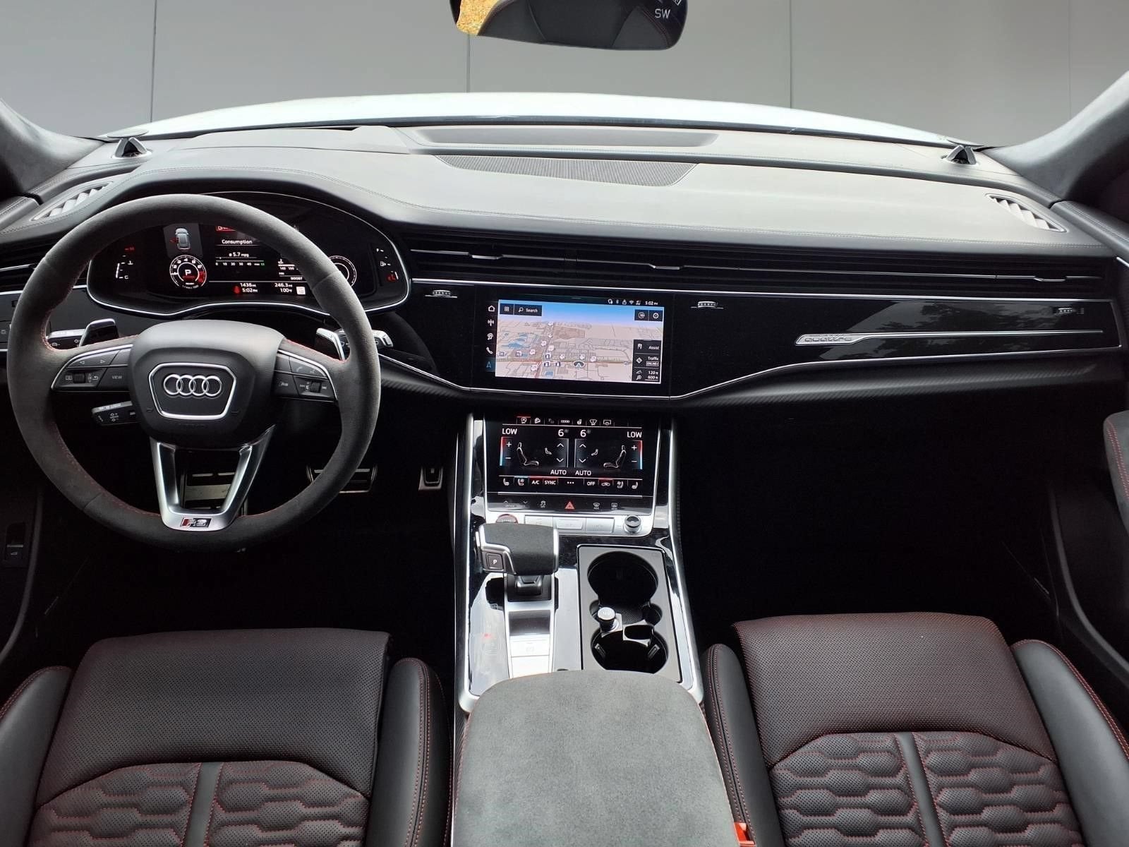 2026 Audi RS Q8 performance