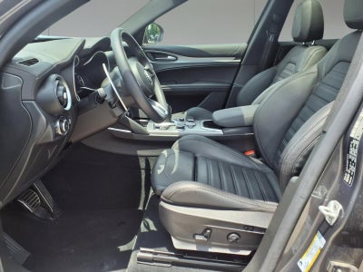 2023 Alfa Romeo Stelvio Veloce
