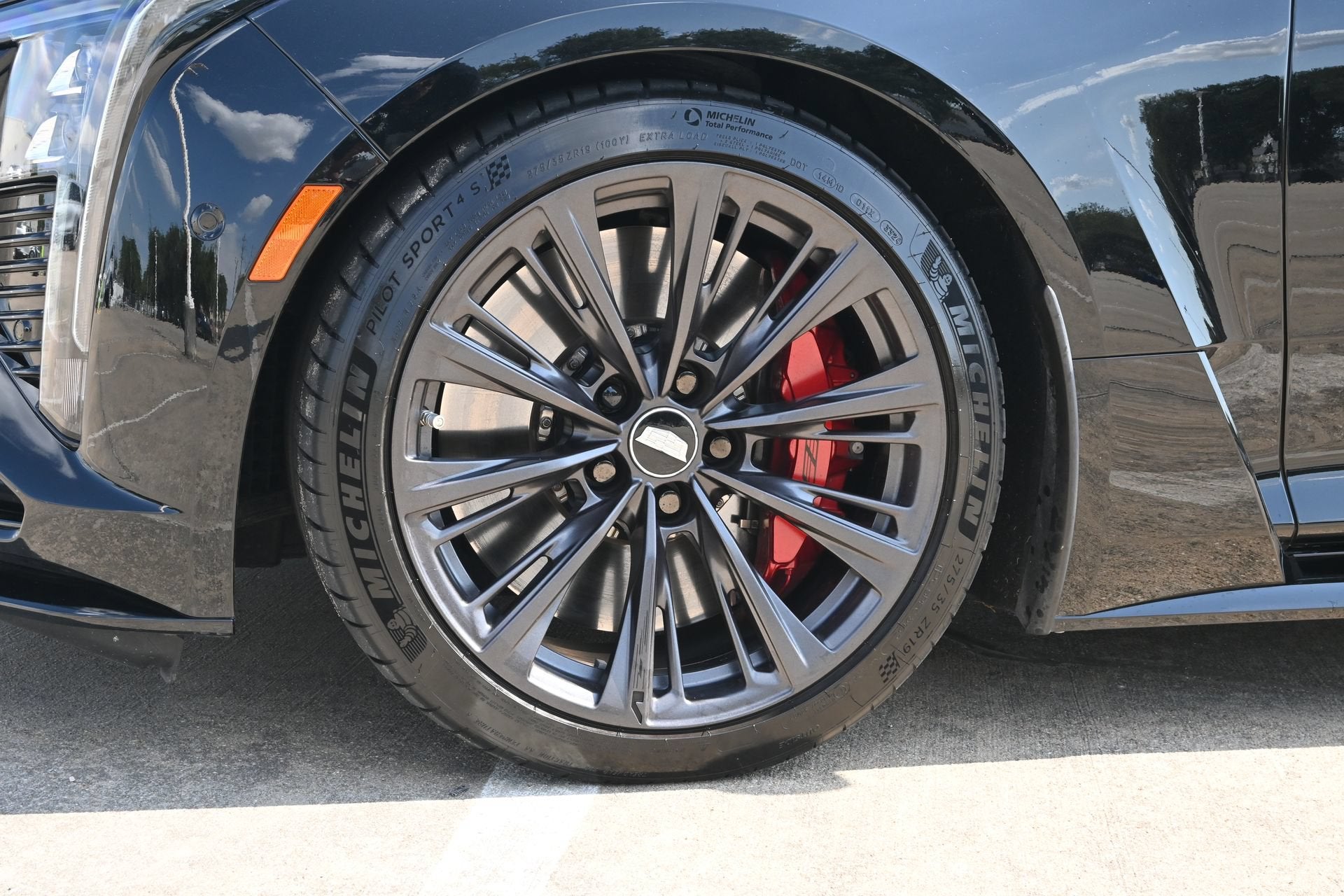 2025 Cadillac CT5-V V-Series Blackwing