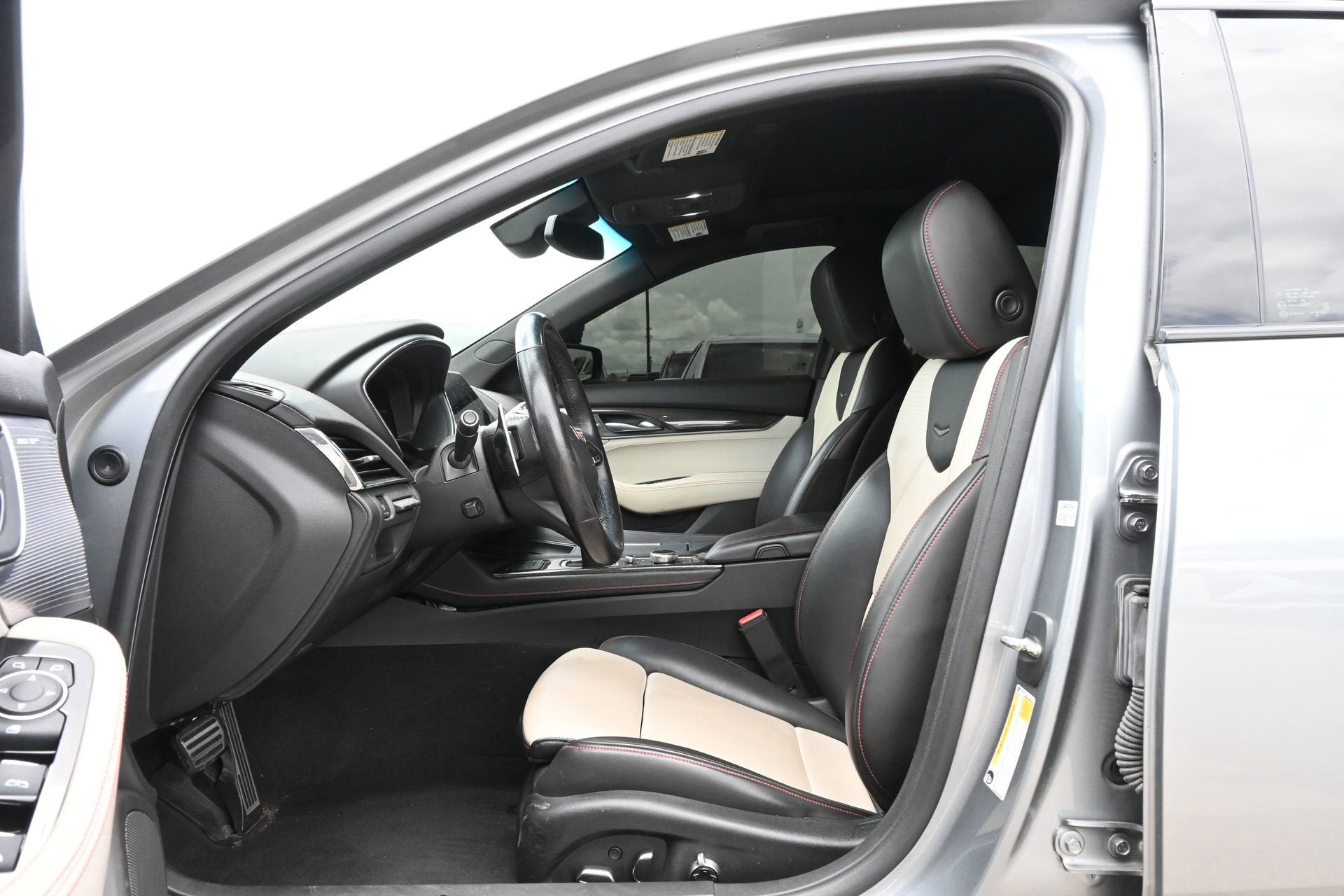 2023 Cadillac CT5 Sport