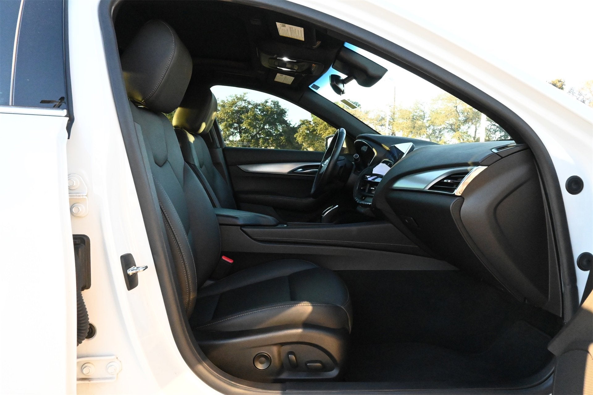 2024 Cadillac CT5 Luxury