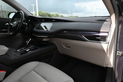 2023 Cadillac XT4 Luxury