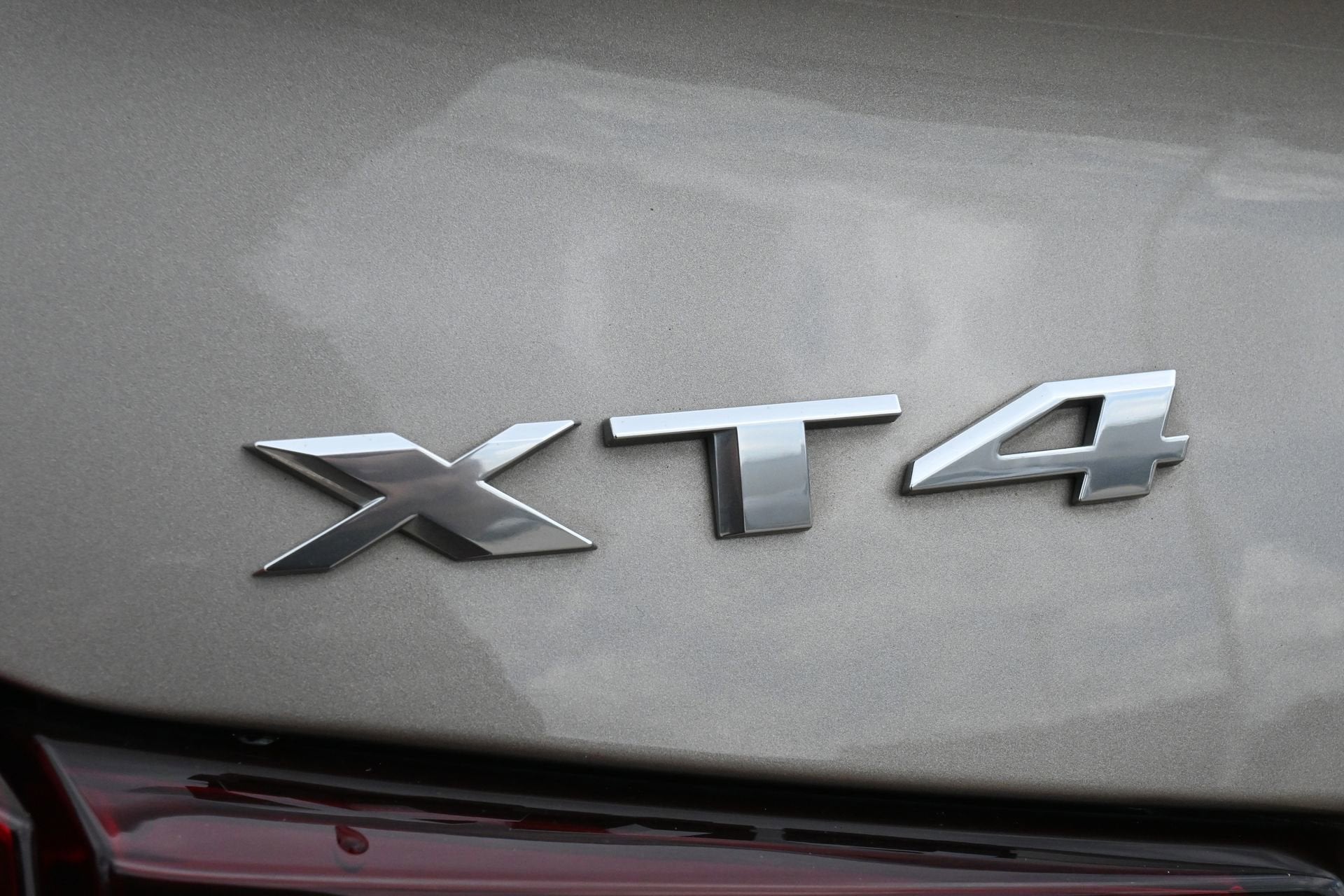 2023 Cadillac XT4 Luxury