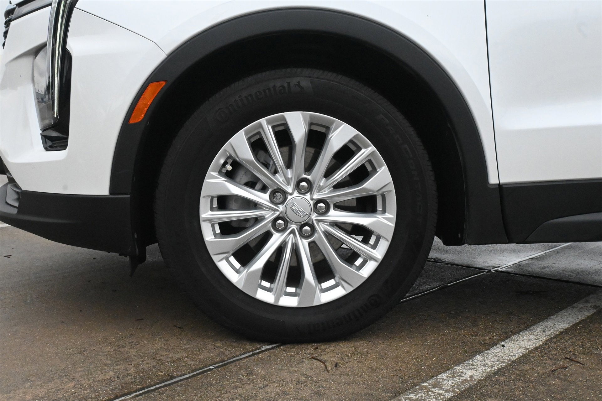 2024 Cadillac XT4 Luxury