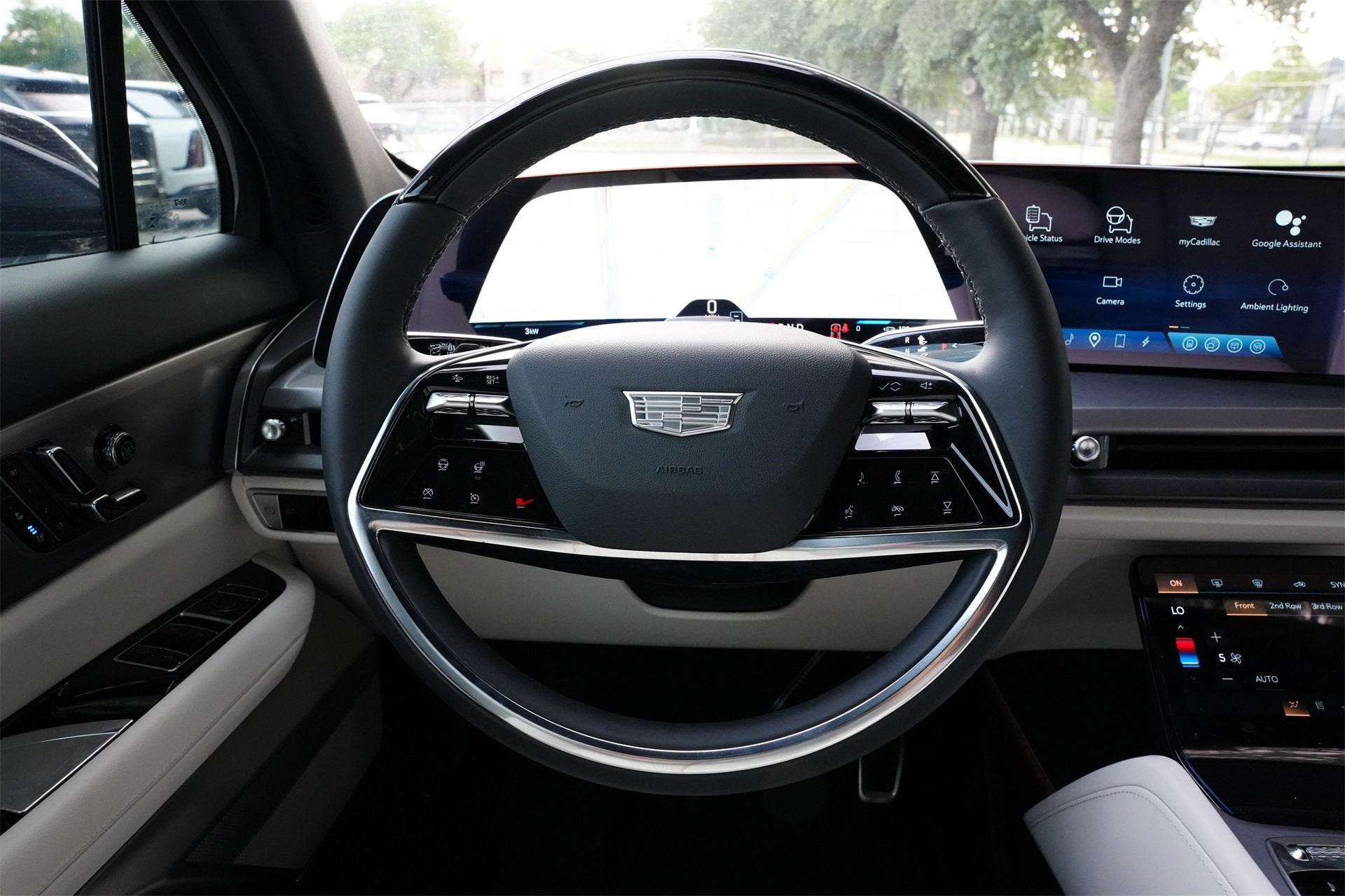 2026 Cadillac VISTIQ Luxury