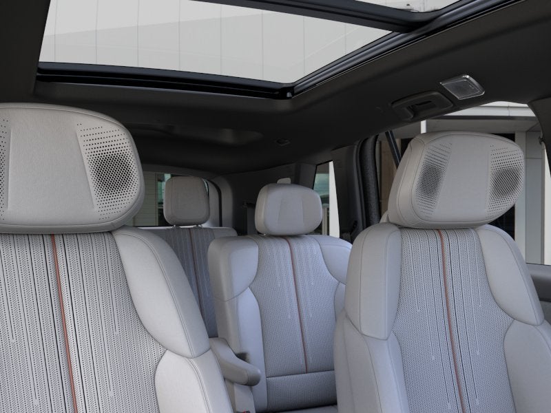 2027 Cadillac VISTIQ Luxury