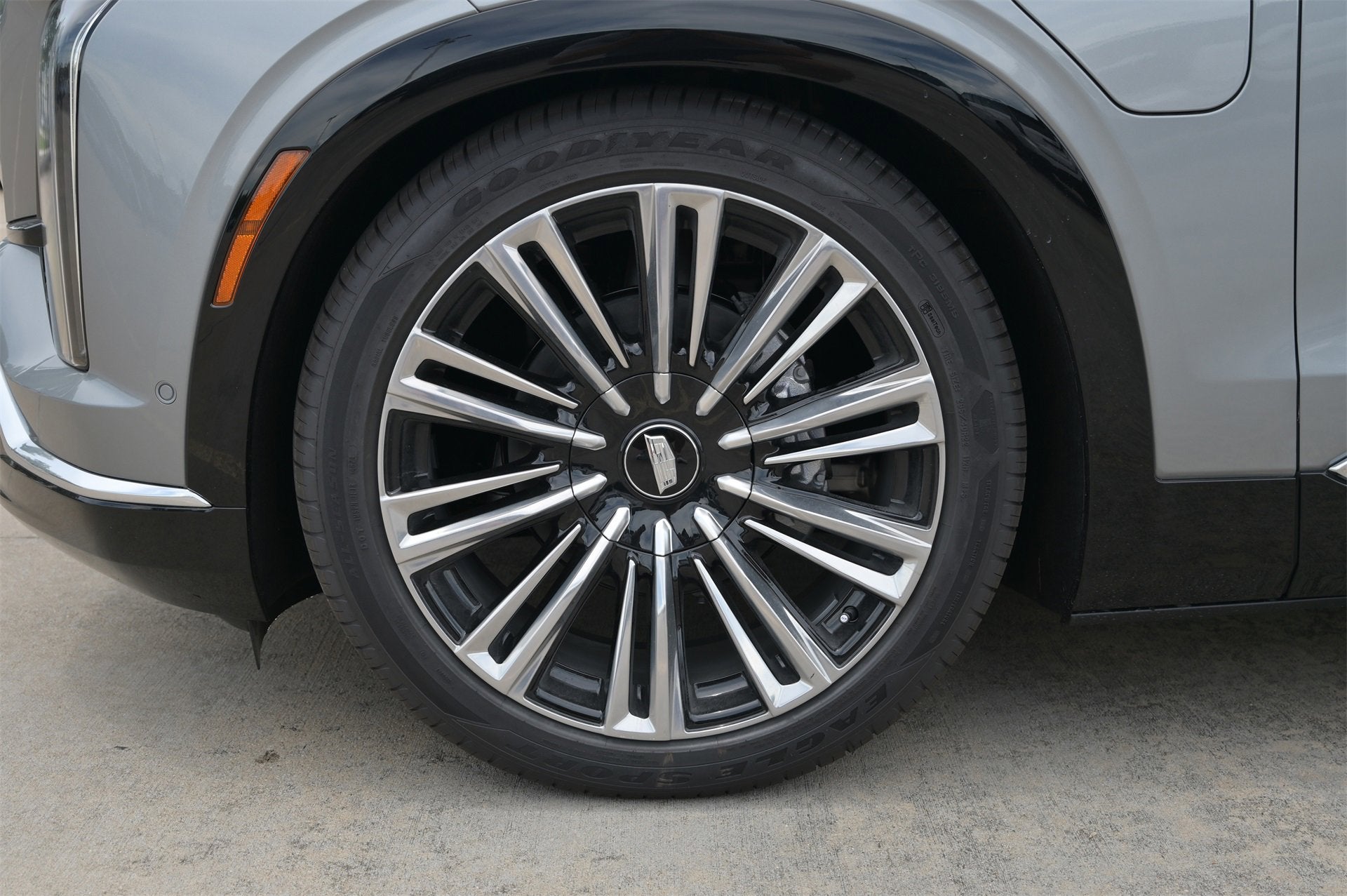 2026 Cadillac VISTIQ Premium Luxury