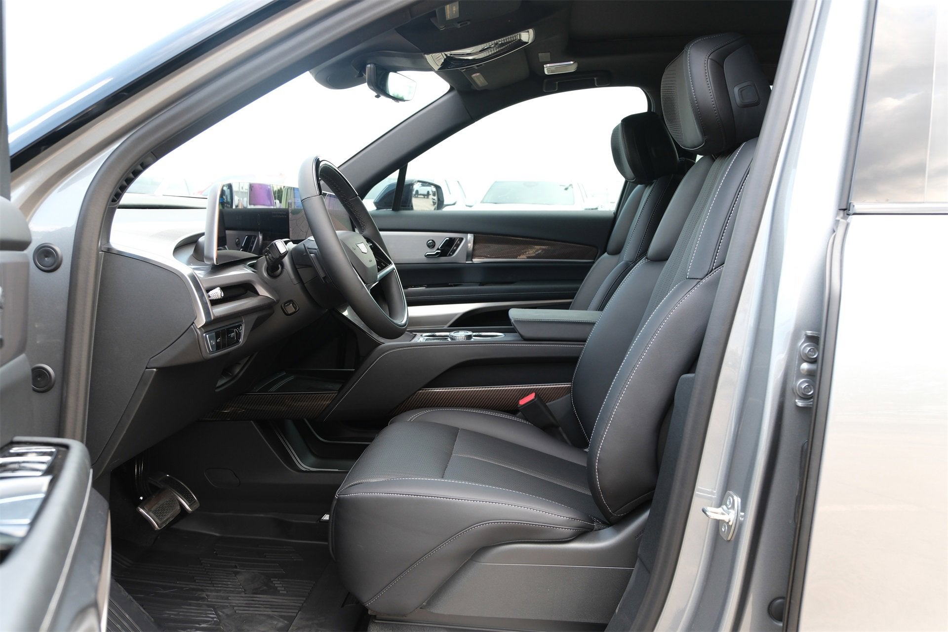 2026 Cadillac VISTIQ Sport