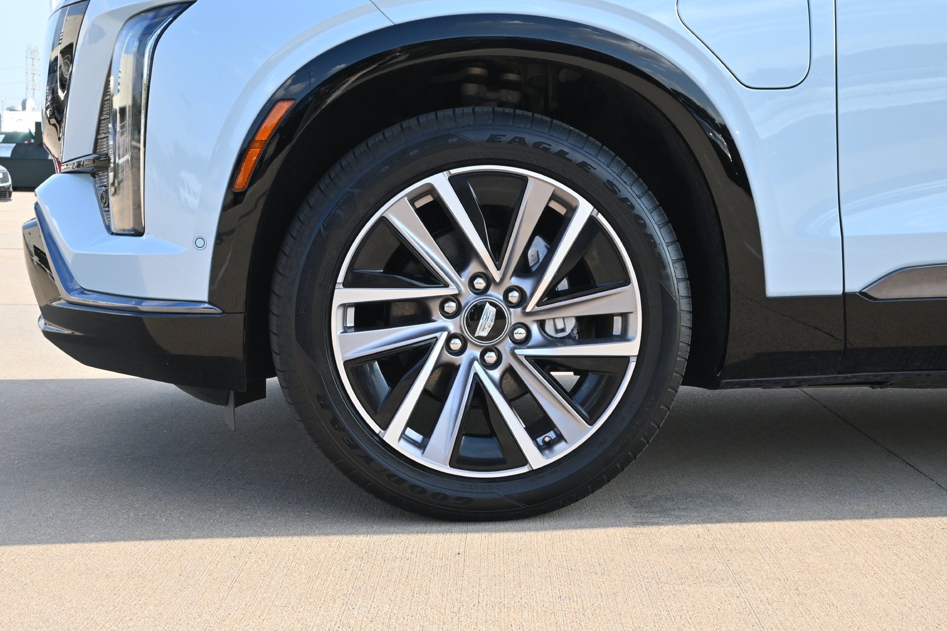 2026 Cadillac VISTIQ Sport