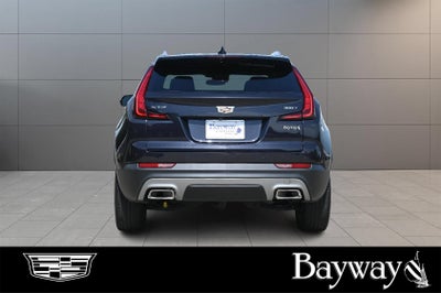2022 Cadillac XT4 Premium Luxury