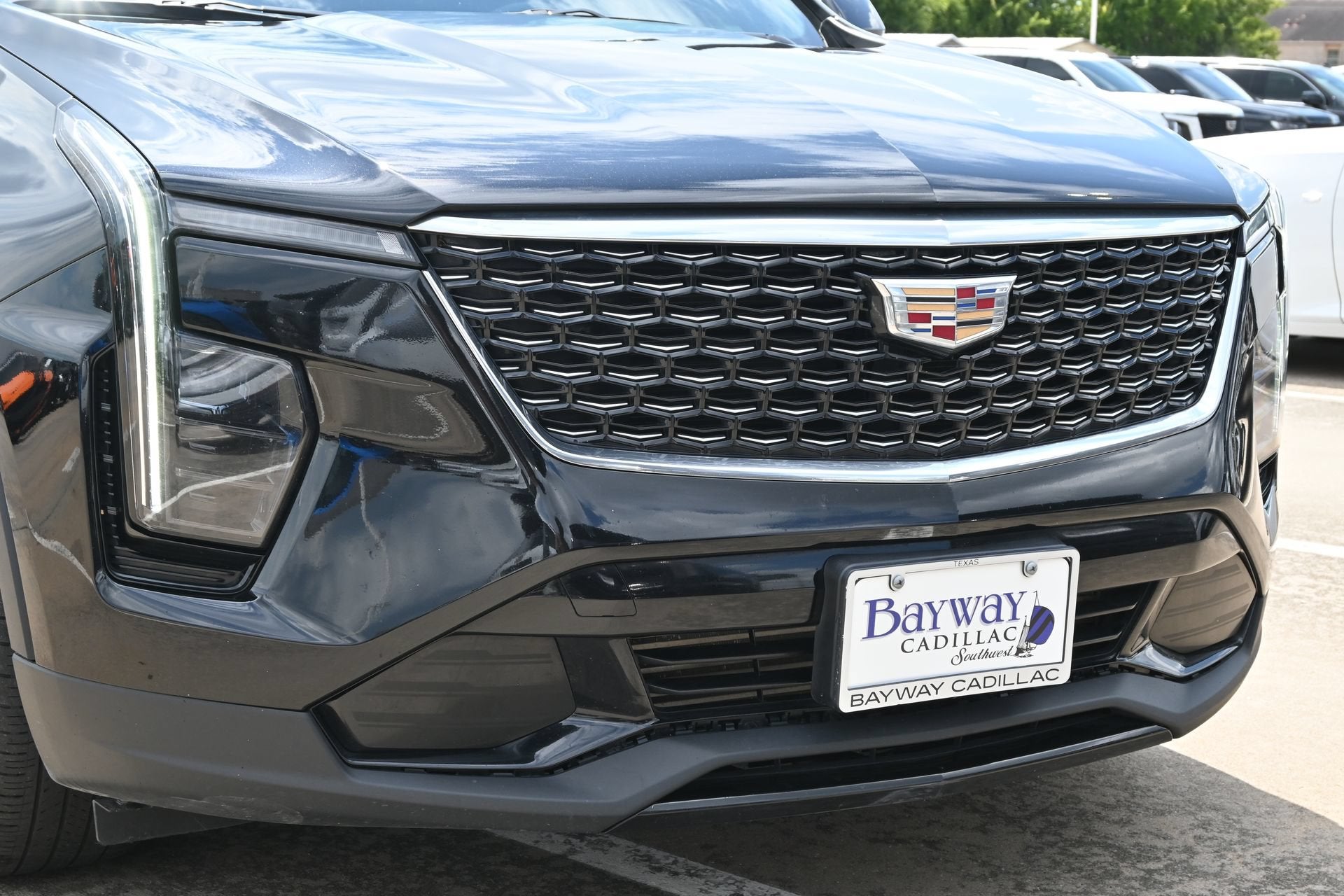 2024 Cadillac XT4 Premium Luxury