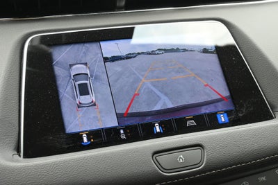 2022 Cadillac XT4 Premium Luxury
