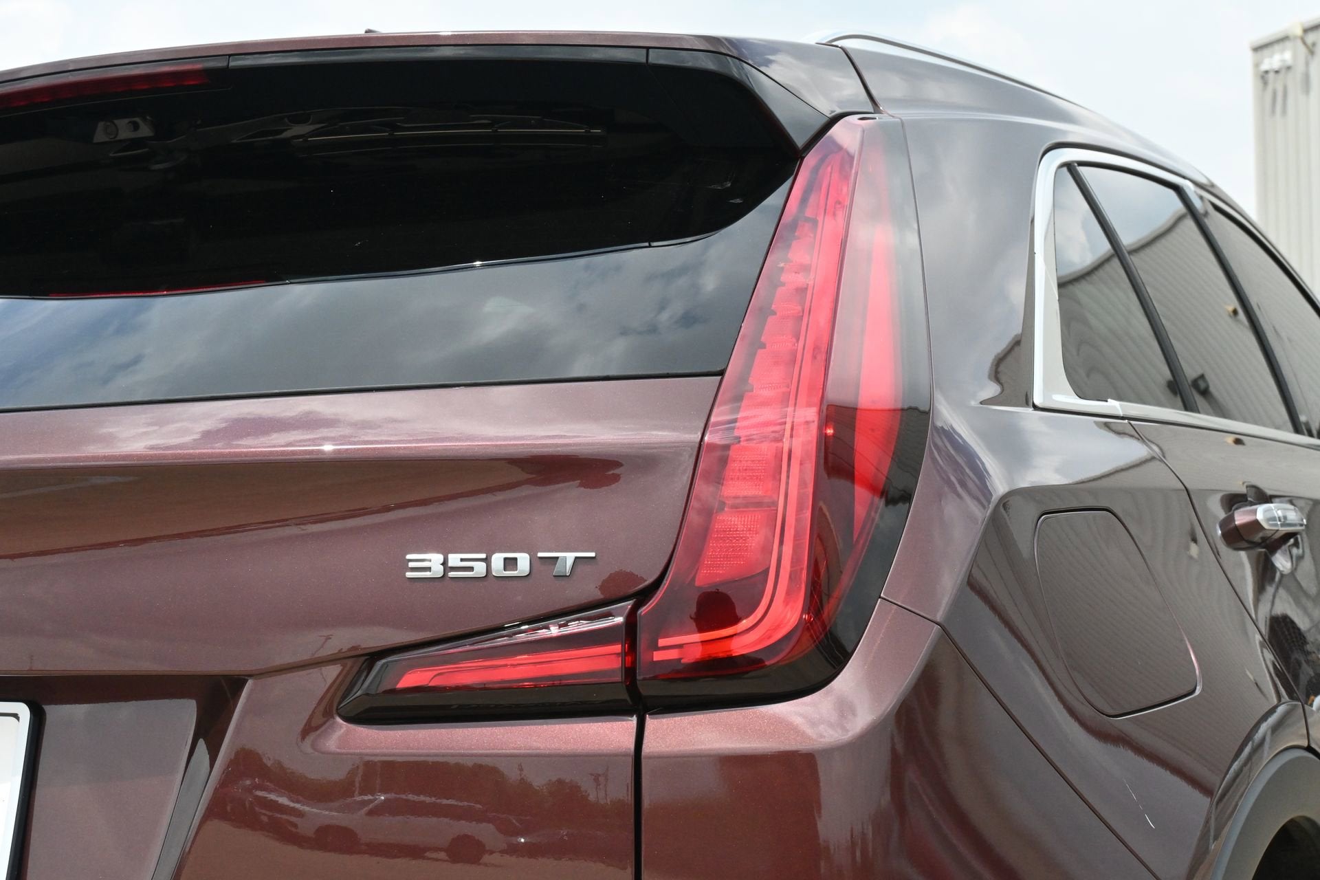 2022 Cadillac XT4 Premium Luxury