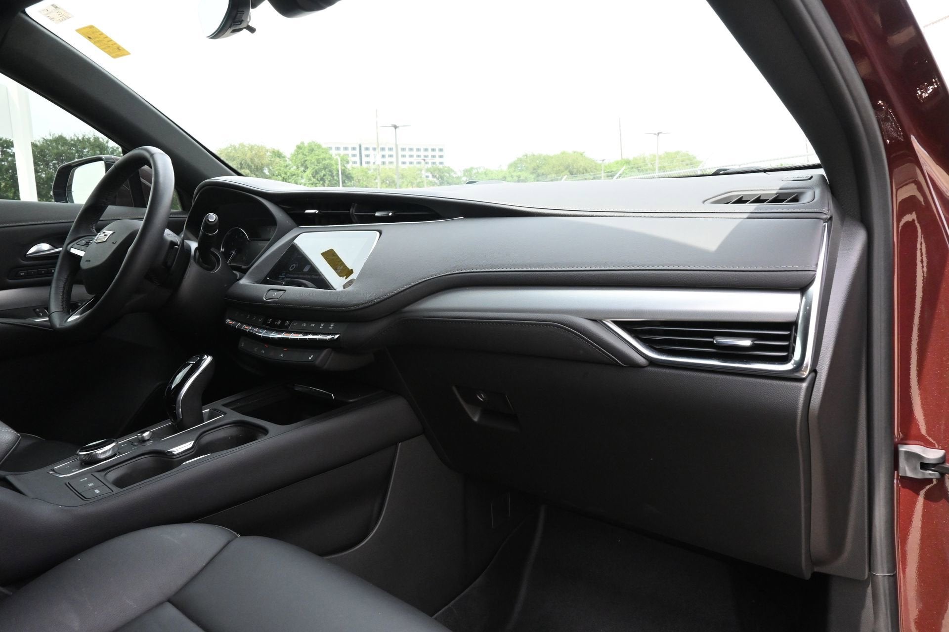 2022 Cadillac XT4 Premium Luxury