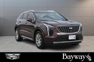 2022 Cadillac XT4 Premium Luxury