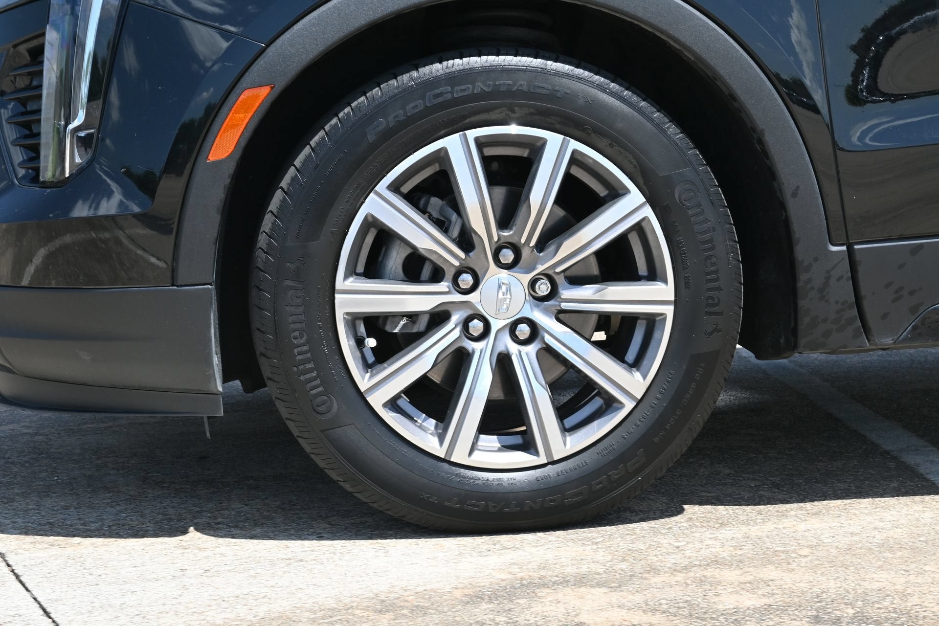 2023 Cadillac XT4 FWD Sport