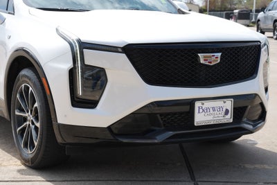 2024 Cadillac XT4 Sport