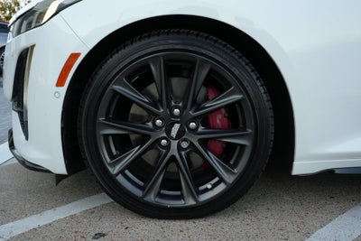 2025 Cadillac XT4 Sport