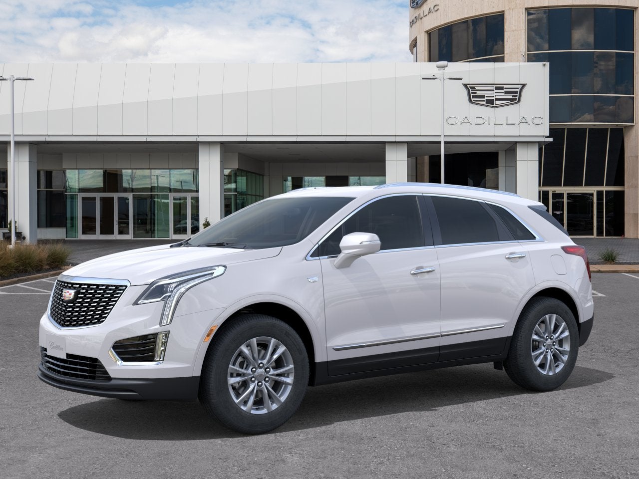 2026 Cadillac XT5 Luxury