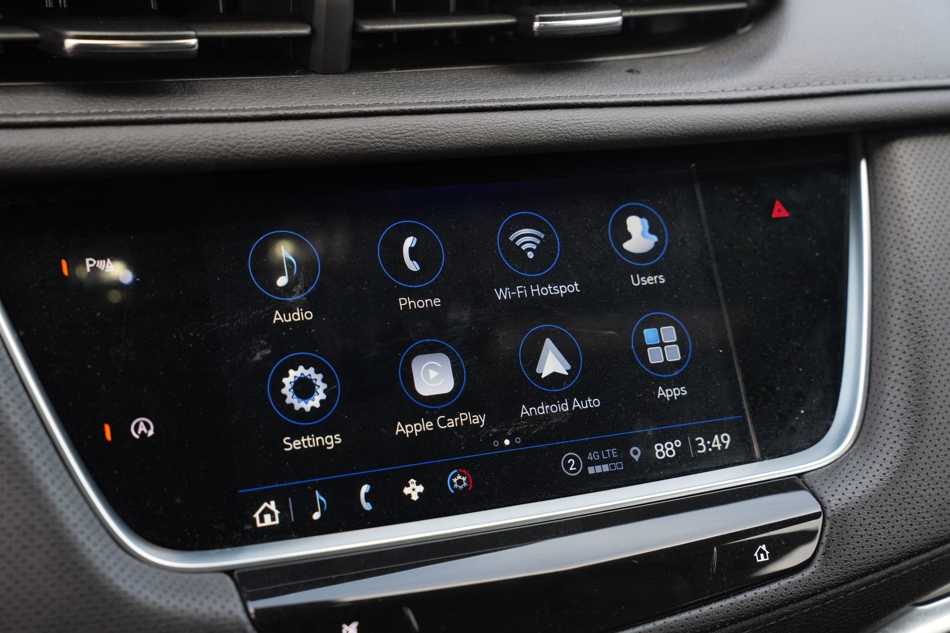 2024 Cadillac XT5 Luxury