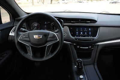 2024 Cadillac XT5 Luxury