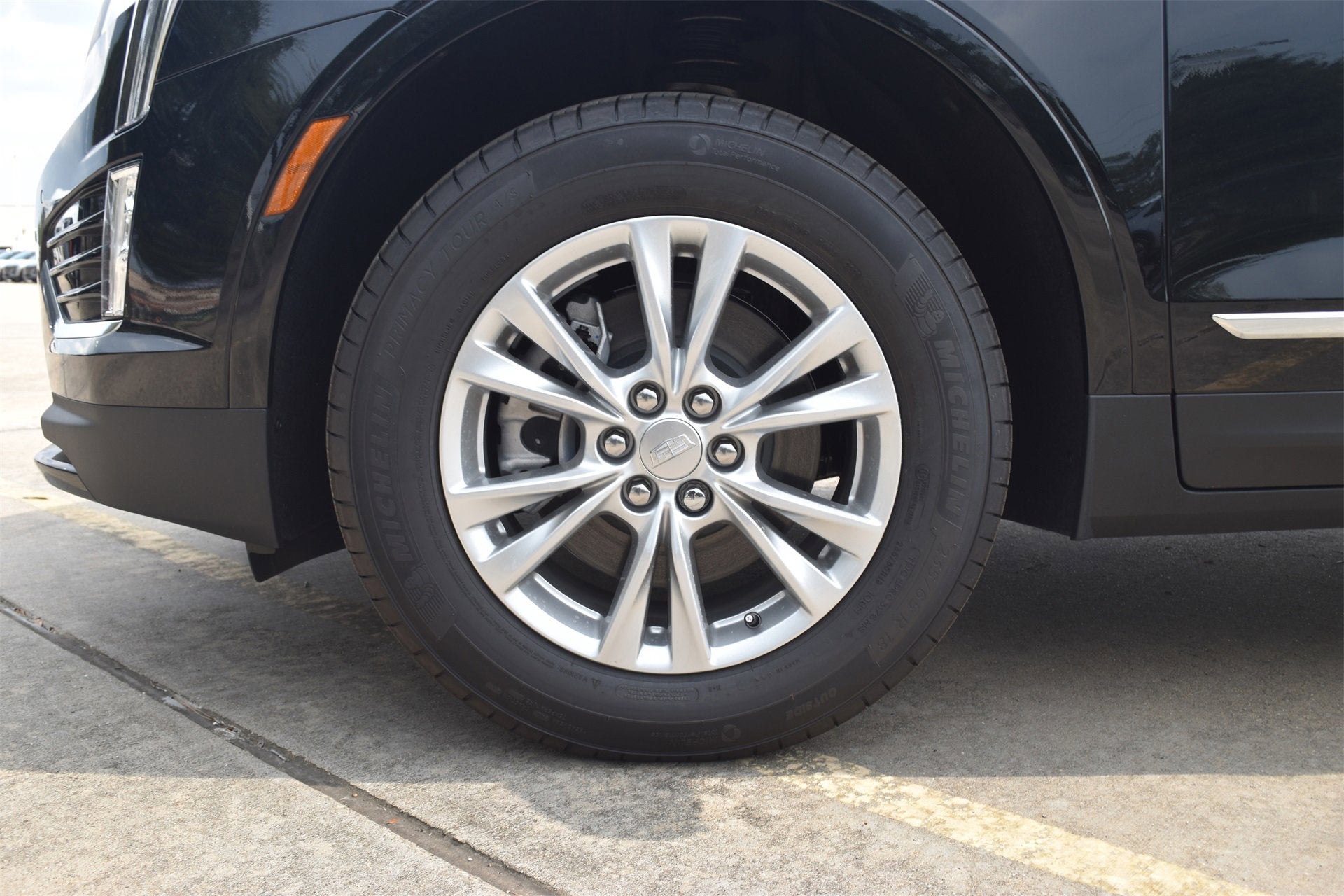 2025 Cadillac XT5 Luxury